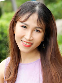 Asian woman Nhat Khanh Ly (Ly) from Ho Chi Minh City, Vietnam