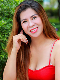 Asian woman Ngoc My Uyen (Uyen) from Ho Chi Minh City, Vietnam