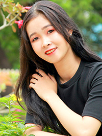 Asian woman Vu Gia Tram (Tram) from Ho Chi Minh City, Vietnam