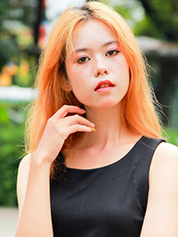 Asian woman Le Khanh Linh (Linh) from Ho Chi Minh City, Vietnam
