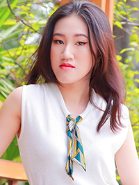 Asian woman Khanh Quynh (Quynh) from Ho Chi Minh City, Vietnam