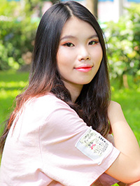 Asian woman Thao Quynh (Quynh) from Ho Chi Minh City, Vietnam