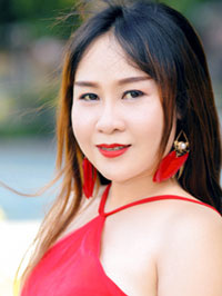 Asian woman Truc Lam (Lam) from Ho Chi Minh City, Vietnam