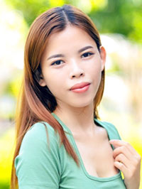 Asian woman Thi Linh (Linh) from Ho Chi Minh City, Vietnam