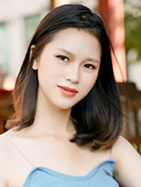 Asian woman Shan (Shan) from Chongqing, China