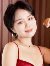 Asian woman Lu (Lu) from Hu'an, China
