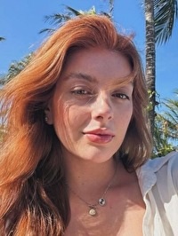 Latin single Bruna from Porto Alegre, Brazil