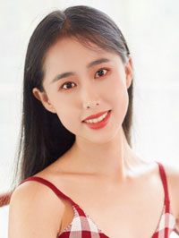 Asian woman Qiaohui (Hui) from Taiyuan, China
