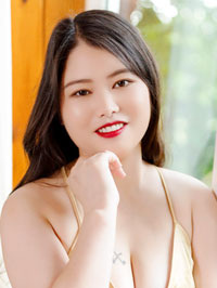 Asian woman Li (Li) from Chongqing, China