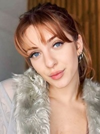 Latin single Victoria from Buenos Aires, Argentina