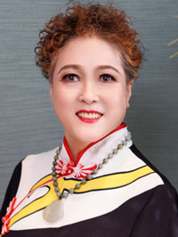 Asian woman Yanhui (Hui) from Handan, China