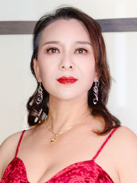 Asian woman Meie from Handan, China