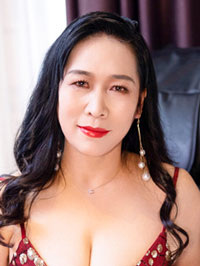 Asian woman Meixiang (Xiang) from Handan, China