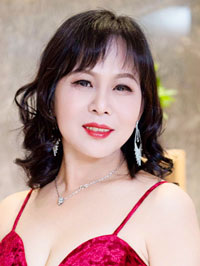 Asian woman Guiying (Ying) from Handan, China