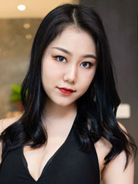 Asian woman Yujie (Jie) from Hengshui, China