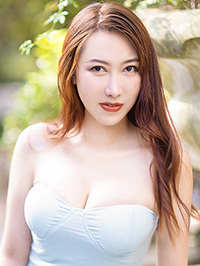 Asian woman Yu (Yu) from Dongguan, China