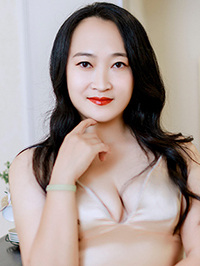 Asian woman Yang (Yang) from Nanjing, China
