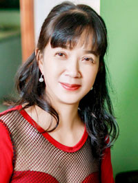 Asian woman Yilan (Lan) from Dongtai, China