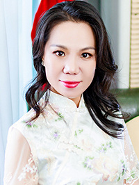 Asian woman Li (Li) from Suzhou, China