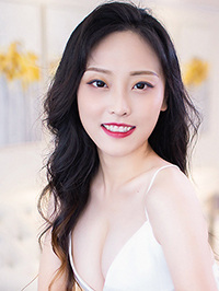 Asian woman Yuting (Ting) from Weifang, China