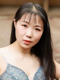 Asian woman Yanli (Li) from Zhengzhou, China