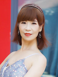 Asian single Zhihui (Hui) from Zhengzhou, China