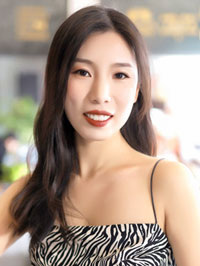 Asian woman Zhinan (Nan) from Gongyi, China