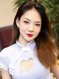 Asian woman Yan (Yan) from Zhengzhou, China