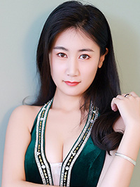 Asian woman Shufan (Fan) from Changzhi, China