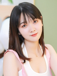 Asian woman Mengjie (Jie) from Zhengzhou, China