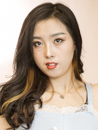 Asian single Yiying (Ying) from Changsha, China