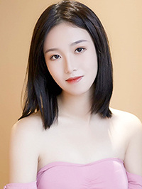 Asian woman Yuhui (Hui) from Chengdu, China