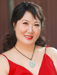 Asian woman Xuhong (Hong) from Zhengzhou, China