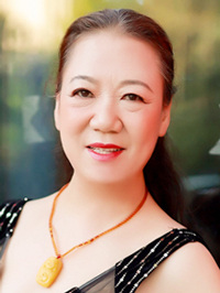 Asian single Xiuyan (Yan) from Zhengzhou, China