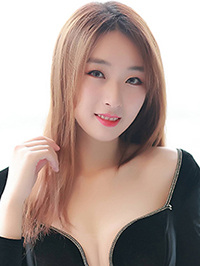 Asian woman Li (Li) from Chongqing, China