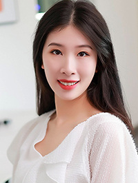 Asian woman Lin (Lin) from Chongqing, China