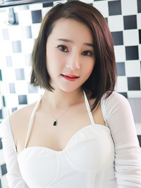 Asian woman Guizhen (Zhen) from Hefei, China