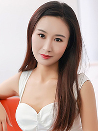 Asian woman Shuyu (Yu) from Chongqing, China