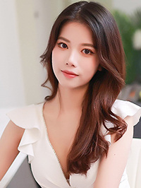 Asian woman Shiya (Ya) from Chongqing, China