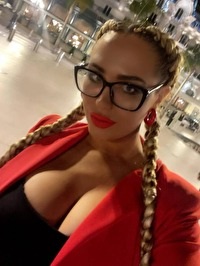 Ukrainian single Olena from Marcel, France