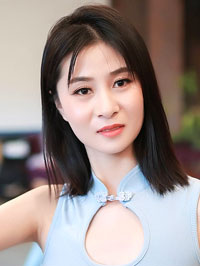 Asian woman Wenli (Li) from Zhengzhou, China