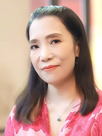 Asian woman Tao (Tao) from Zhengzhou, China