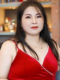 Asian woman Ronghui (Hui) from Zhengzhou, China