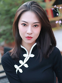 Asian woman Zhuo (Zhuo) from Puyang, China