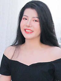 Asian woman Phoi Nghi (Nghi) from Ho Chi Minh City, Vietnam