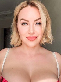 Ukrainian single Yuliia from Kyiv, Ukraine