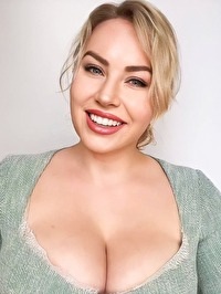 Ukrainian single Yuliia from Kyiv, Ukraine
