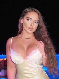 European single Smaranda-Rodica from Targu Ocna, Romania