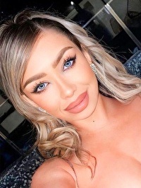 Latin single Oriana from Buenos Aires, Argentina