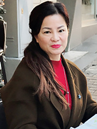 Asian woman Hong Wei (Wei Wei) from Nanchang, China